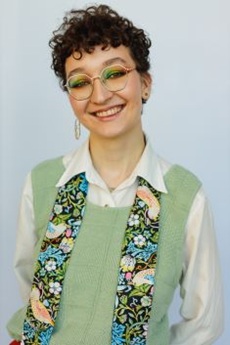 Personnes diplômées - Production scénique - Conception d'accessoires, de costumes et d'espaces scéniques, Mila Molotchnikoff