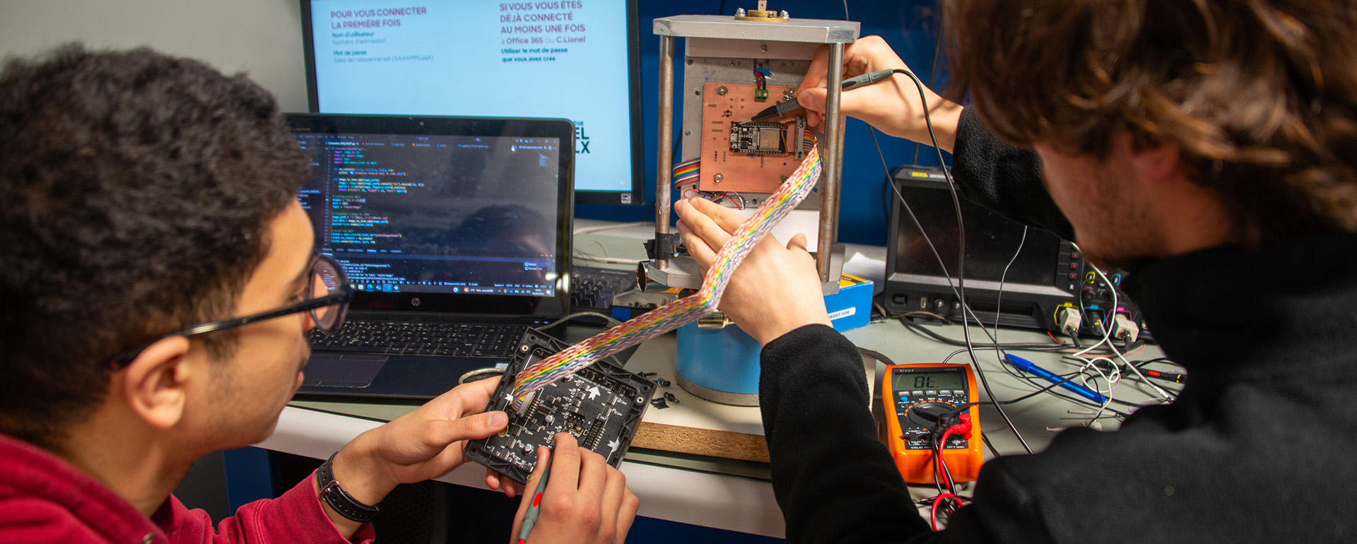Technologie du génie électrique — Électronique programmable